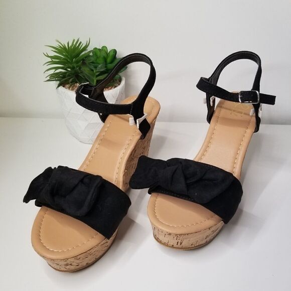 Black bow strap wedges - Picture 3 of 5